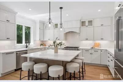 21 Middlesex Avenue, Edison, NJ 08820 - Photo 14