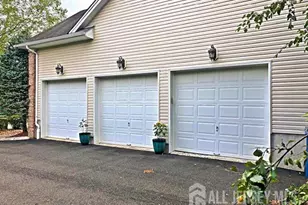 9 Woodmere Rd, Monroe Township, NJ 08831 - Photo 48