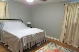 26 Lincroft Ave, Old Bridge Township, NJ 08857 - Photo 14