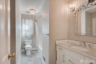 4 Augusta Ct, Edison, NJ 08820 - Photo 30