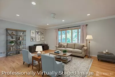 4 Augusta Court, Edison, NJ 08820 - Photo 10