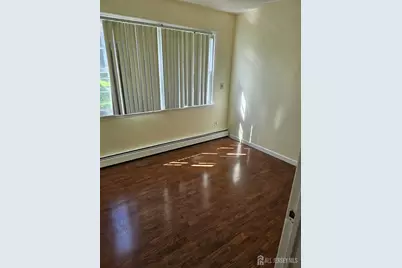 312 Woodruff Avenue, Avenel, NJ 07001 - Photo 14