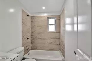 192 W 5th St, Howell Township, NJ 07731 - Photo 4