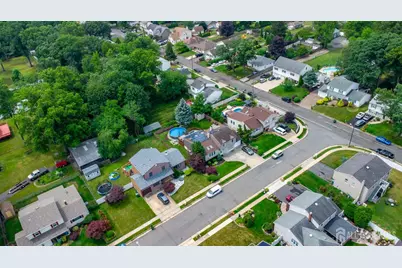 4 Patricia Avenue, Edison, NJ 08837 - Photo 36