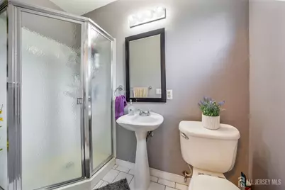 4 Patricia Avenue, Edison, NJ 08837 - Photo 22