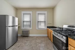 11 Oxford St, New Brunswick, NJ 08901 - Photo 12