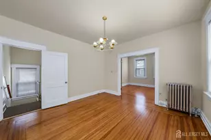 11 Oxford St, New Brunswick, NJ 08901 - Photo 8