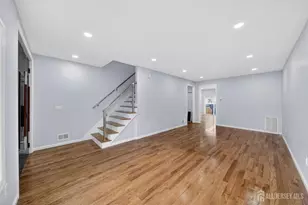 12 Hudson St, Carteret, NJ 07008 - Photo 4