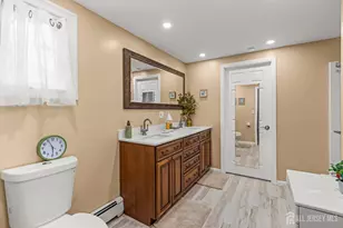 251 Arlington Dr, Fords, NJ 08863 - Photo 18
