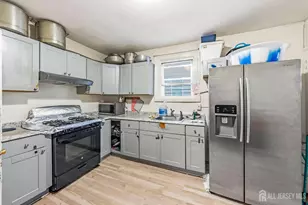 341 Townsend St, New Brunswick, NJ 08901 - Photo 4