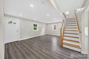 121 Dorothy St, Carteret, NJ 07008 - Photo 14