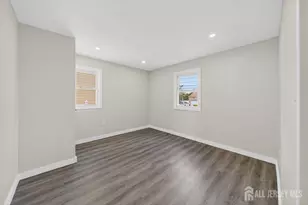 121 Dorothy St, Carteret, NJ 07008 - Photo 12