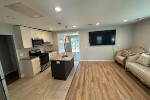 92 Woodland Dr, Aberdeen Township, NJ 07735 - Photo 10