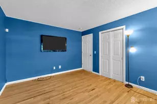 4 Conover Ct, Edison, NJ 08817 - Photo 18