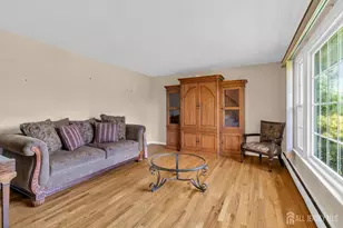 4 Conover Ct, Edison, NJ 08817 - Photo 6