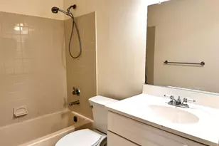 2315 Ravens Crest Dr, Plainsboro Township, NJ 08536 - Photo 10