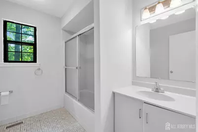 242 Perth Hill Court, Aberdeen Township, NJ 07747 - Photo 30