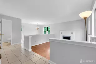 242 Perth Hill Ct, Aberdeen Township, NJ 07747 - Photo 6