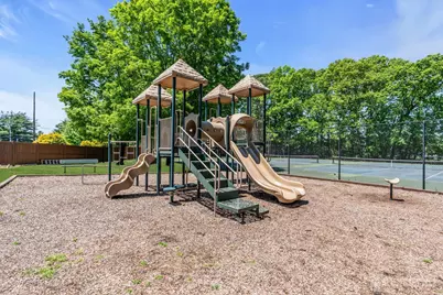 242 Perth Hill Court, Aberdeen Township, NJ 07747 - Photo 18