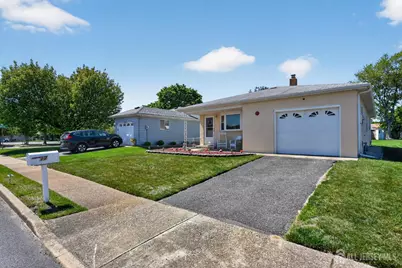 17 Corinth Place, Berkeley, NJ 08757 - Photo 2