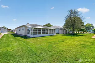 17 Corinth Pl, Berkeley, NJ 08757 - Photo 6