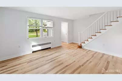 174 Alcoa Avenue, Edison, NJ 08837 - Photo 4