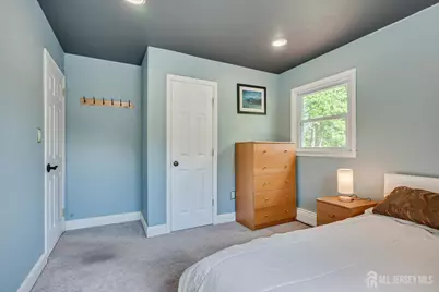 10 Falcon Drive, Edison, NJ 08820 - Photo 32