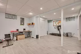 10 Falcon Dr, Edison, NJ 08820 - Photo 36