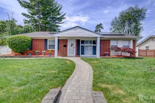 107 Monmouth Rd, Monroe Township, NJ 08831 - Photo 2
