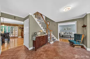 23 Rochelle Dr, South Brunswick Township, NJ 08824 - Photo 10