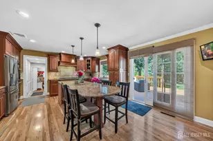 23 Rochelle Dr, South Brunswick Township, NJ 08824 - Photo 18