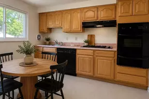 10 Charles Pl, Pennsville Township, NJ 08070 - Photo 10