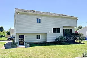 10 Charles Pl, Pennsville Township, NJ 08070 - Photo 2