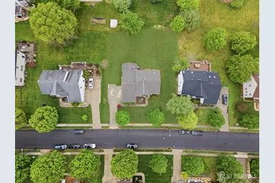 10 Julie Court, Franklin Township, NJ 08873 - Photo 2