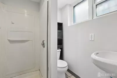 10 Handy Street, New Brunswick, NJ 08901 - Photo 14