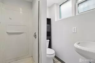 10 Handy St, New Brunswick, NJ 08901 - Photo 14