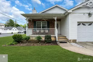 16 Ave A Ave, Helmetta, NJ 08828 - Photo 4