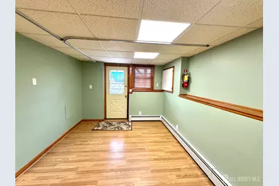 591 State Route 34 Route, Old Bridge Township, NJ 07747 - Photo 6