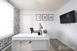 25 Reid St, Sayreville, NJ 08872 - Photo 6