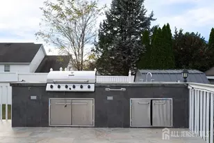 25 Reid St, Sayreville, NJ 08872 - Photo 28