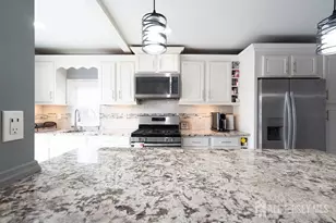 25 Reid St, Sayreville, NJ 08872 - Photo 12
