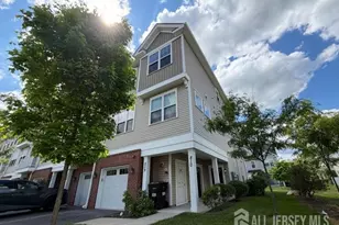 810 Greenland Square, Highland Park, NJ 08904 - Photo 16
