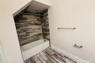 810 Greenland Square, Highland Park, NJ 08904 - Photo 8