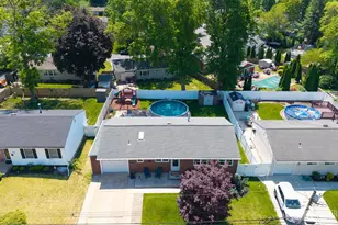 22 Columbia Rd, Old Bridge Township, NJ 08859 - Photo 6
