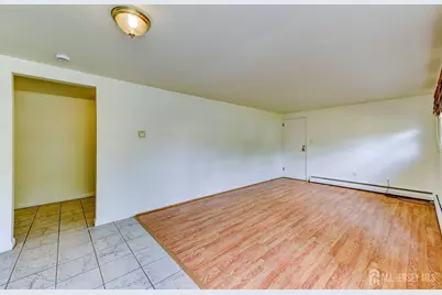 533 Ellis Parkway, Piscataway Township, NJ 08854 - Photo 6