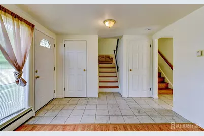 533 Ellis Parkway, Piscataway Township, NJ 08854 - Photo 10