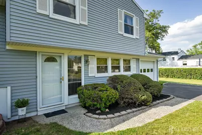 533 Ellis Parkway, Piscataway Township, NJ 08854 - Photo 4