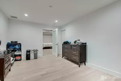 [Address not provided], Metuchen, NJ 08840 - Photo 34