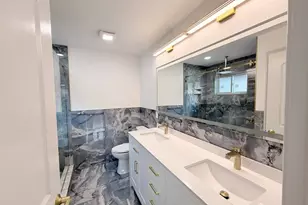 46 Foyer St, Edison, NJ 08817 - Photo 10