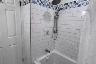 23 Washington Ct, East Windsor Township, NJ 08520 - Photo 8